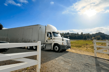 White Ruff and Ready Moving truck in De Luz on a sunny day.